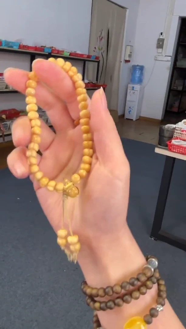 手链琥珀未镶嵌  8mm龙脊屁桃【蜜蜡】手持