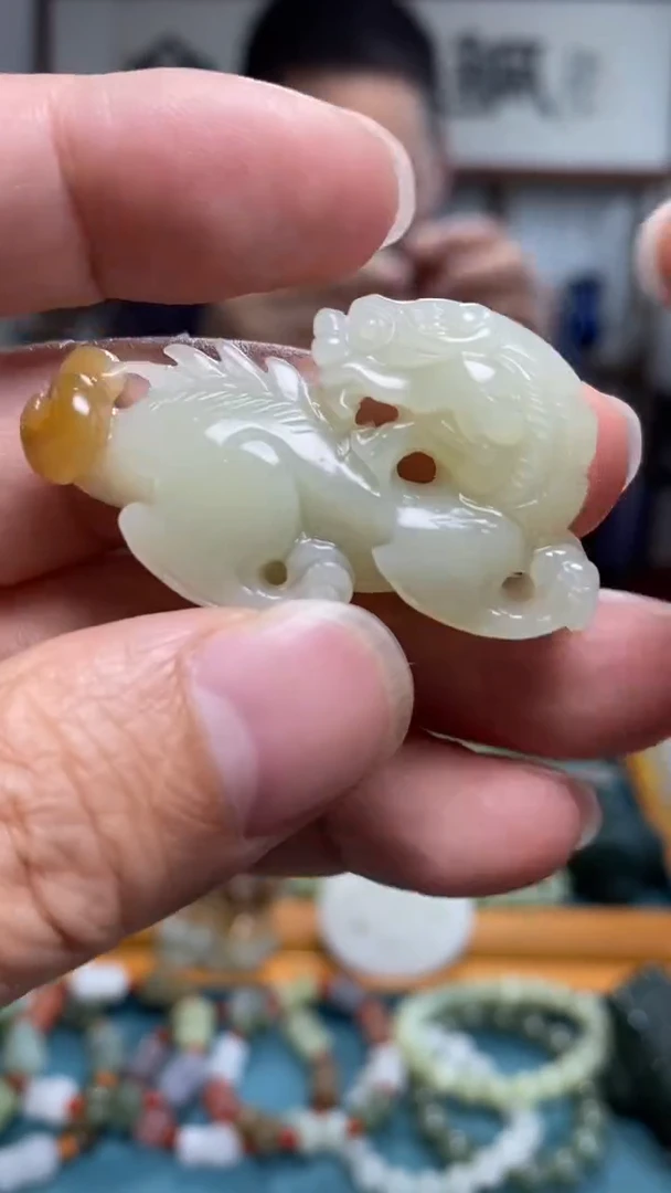 颈饰未镶嵌和田玉50