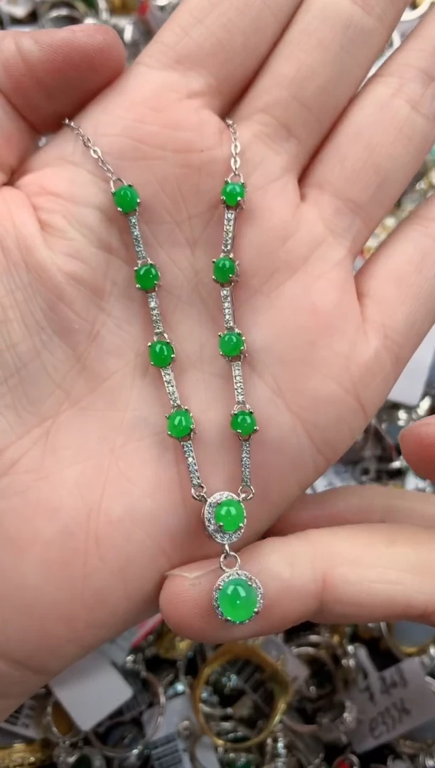 银S925镶嵌戒指翡翠10-10-10    10