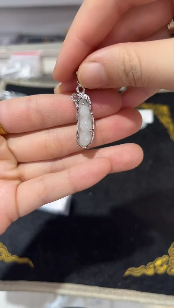 颈饰银S925镶嵌翡翠鳳玉善源直播推荐