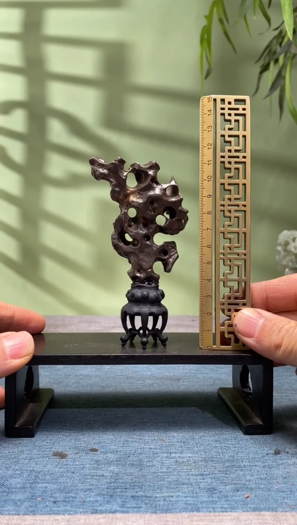 石材树脂底座 石头是青州玲珑石