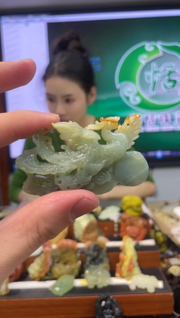 【闪购商品】岫玉吊坠未镶嵌·