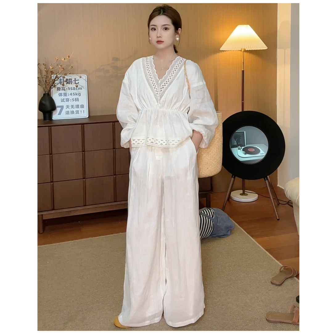 YANQI 蕾丝纹理拼接绣花慵懒风显瘦套装YQ0190
