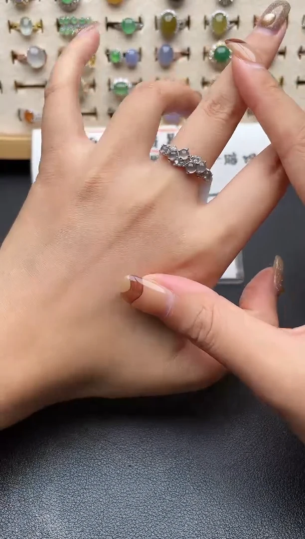 翡翠戒指银S925镶嵌一物一证一礼盒