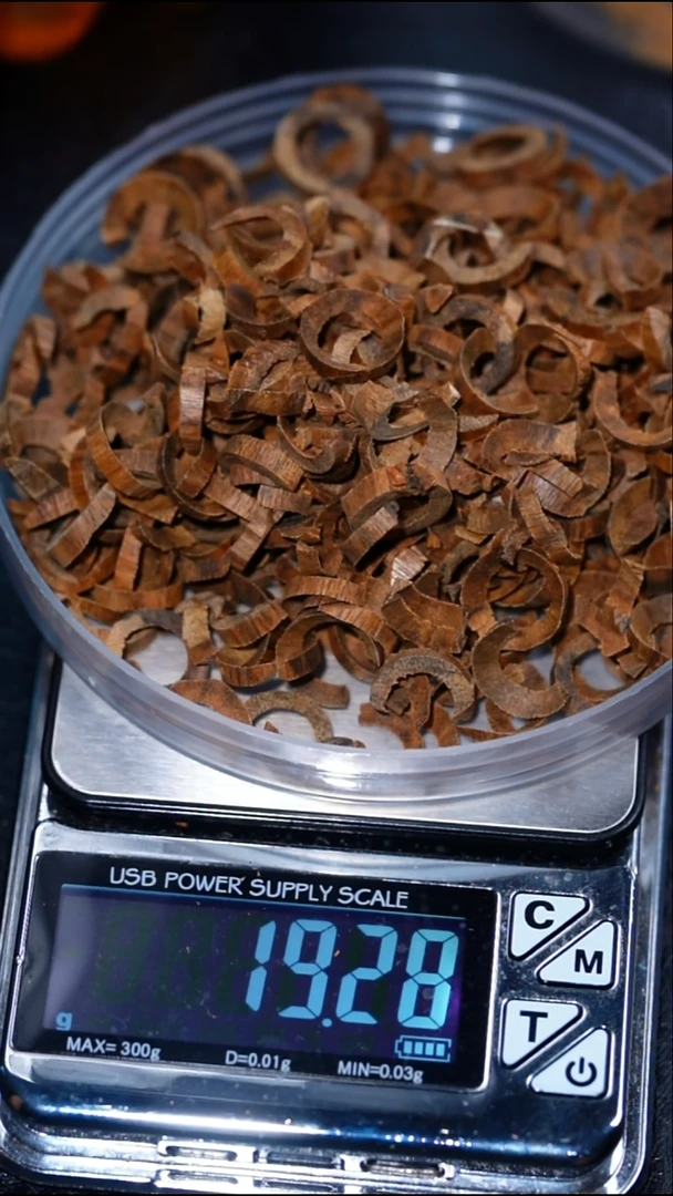 沉香沉香碎屑芽庄棋楠种甜甜圈3克