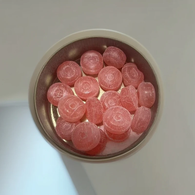 A2622俄罗斯风味套娃铁盒糖果