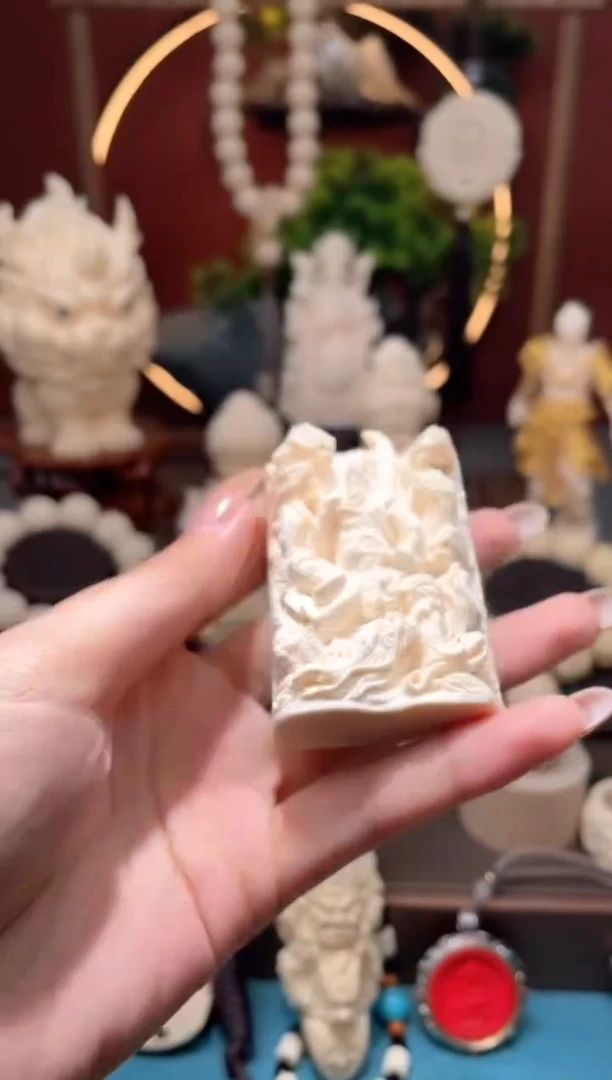 【闪购商品】菩提根/象牙果吊坠【重工版】九龙关二爷