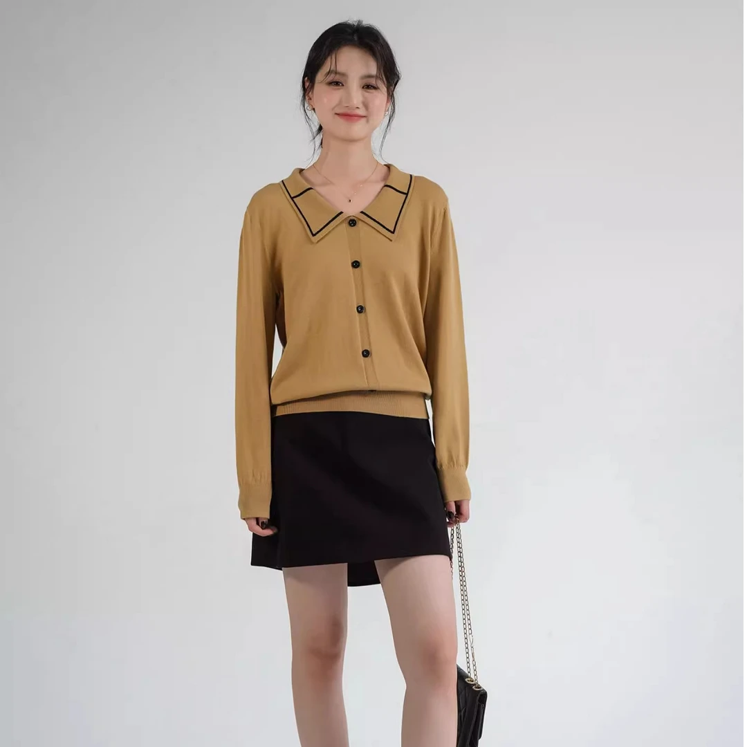 Lrosey/蓝若水大码女装撞色翻领针织衫春软糯宽松显瘦毛衣85328