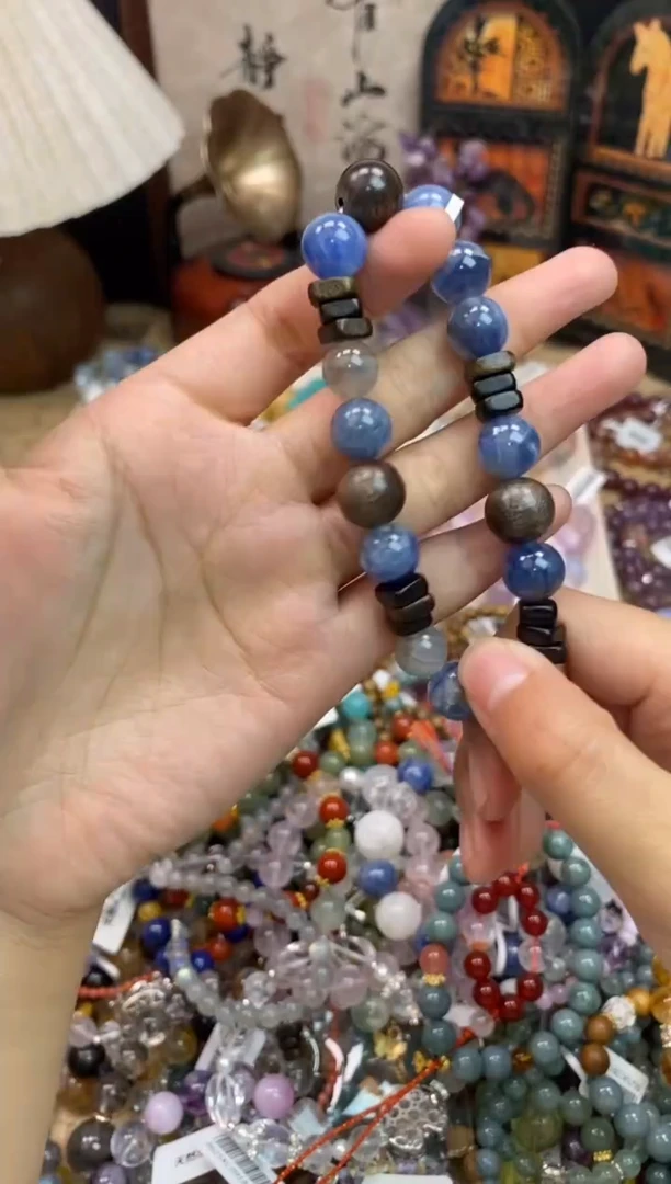 未镶嵌蓝晶石手串284