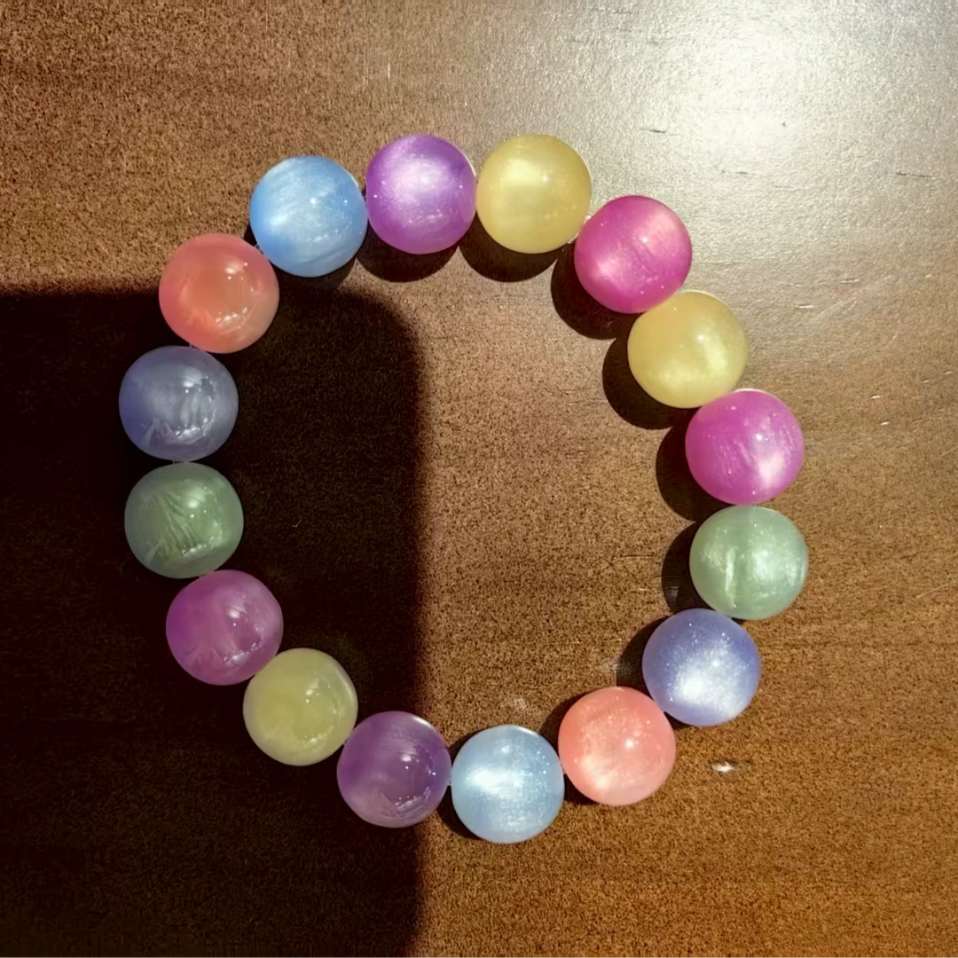 多彩海云母感光变色手串MK948