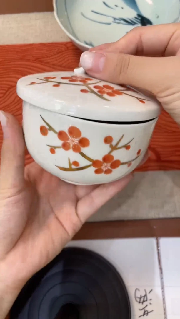 瓷片好漂亮的瓷器呀~~！！！！