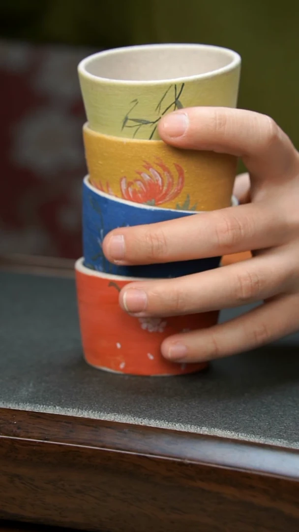 【闪购商品】紫砂茶壶梅兰竹菊4只杯