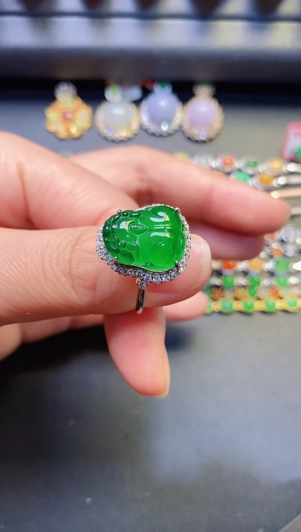 银S925镶嵌戒指翡翠天然