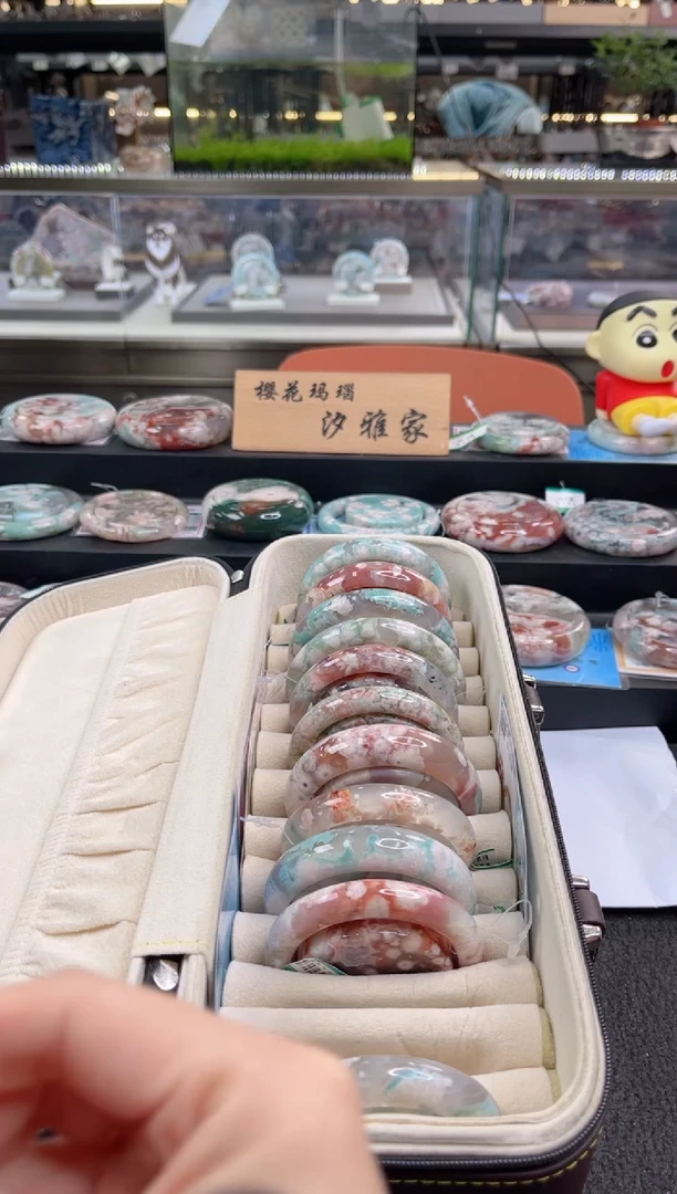 未镶嵌手镯石英质玉尘*丷圈口（赠品镯心）