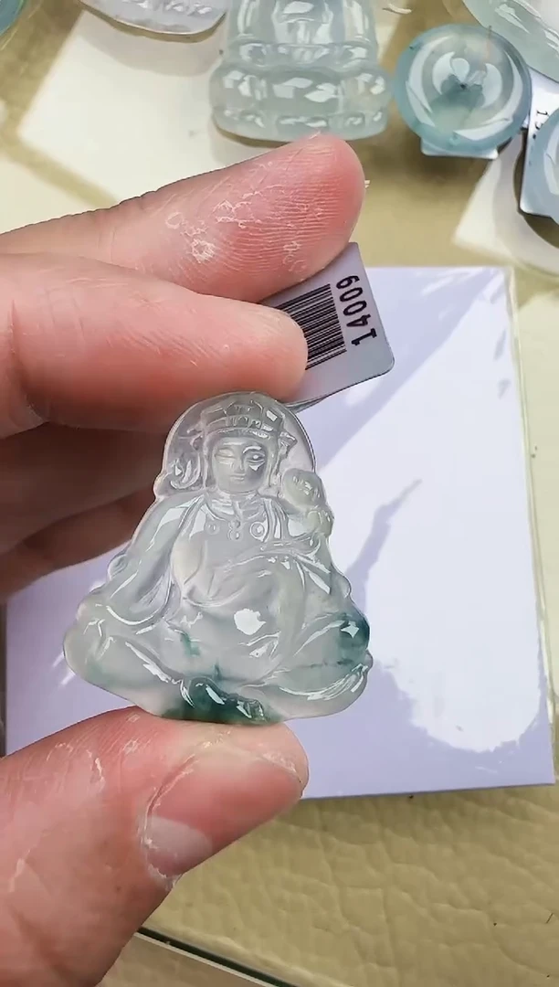 颈饰未镶嵌翡翠缅甸翡翠a货