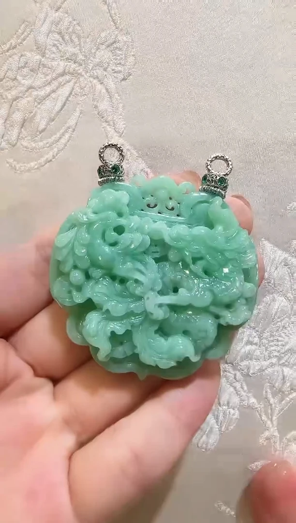 颈饰未镶嵌翡翠国风