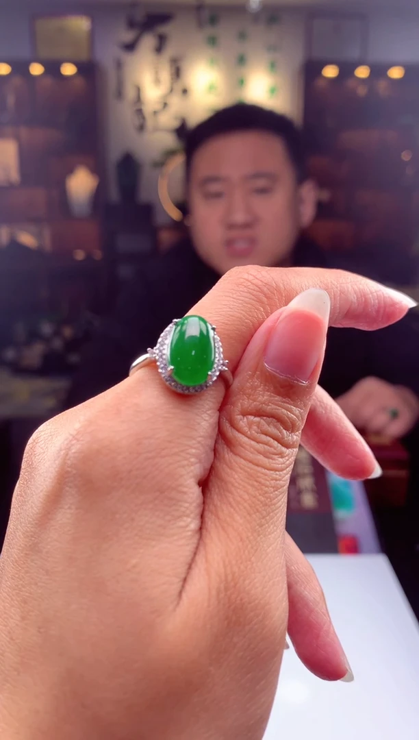 【闪购商品】定制翡翠未镶嵌挂件发货（拍一发一）