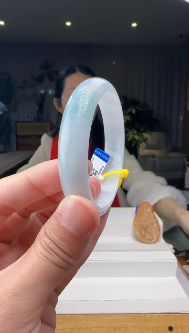 【闪购商品】翡翠手镯未镶嵌XM@@960Q3J14086