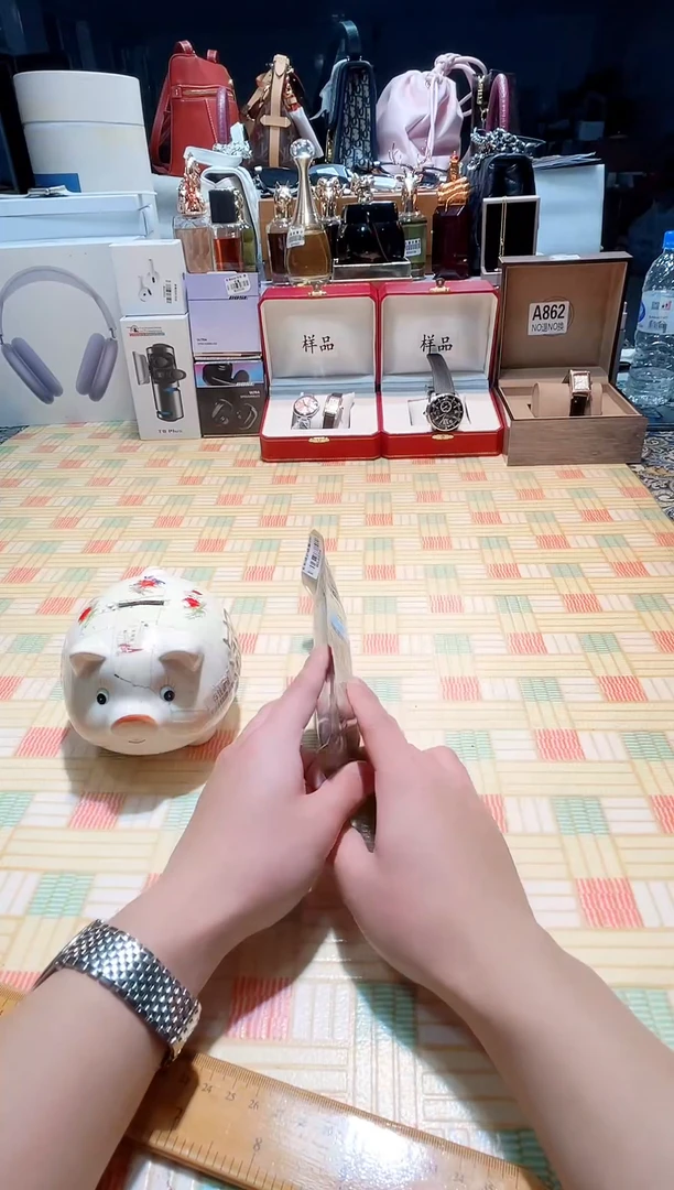 瓷片瓷器 库房到期 全部地板价@@1