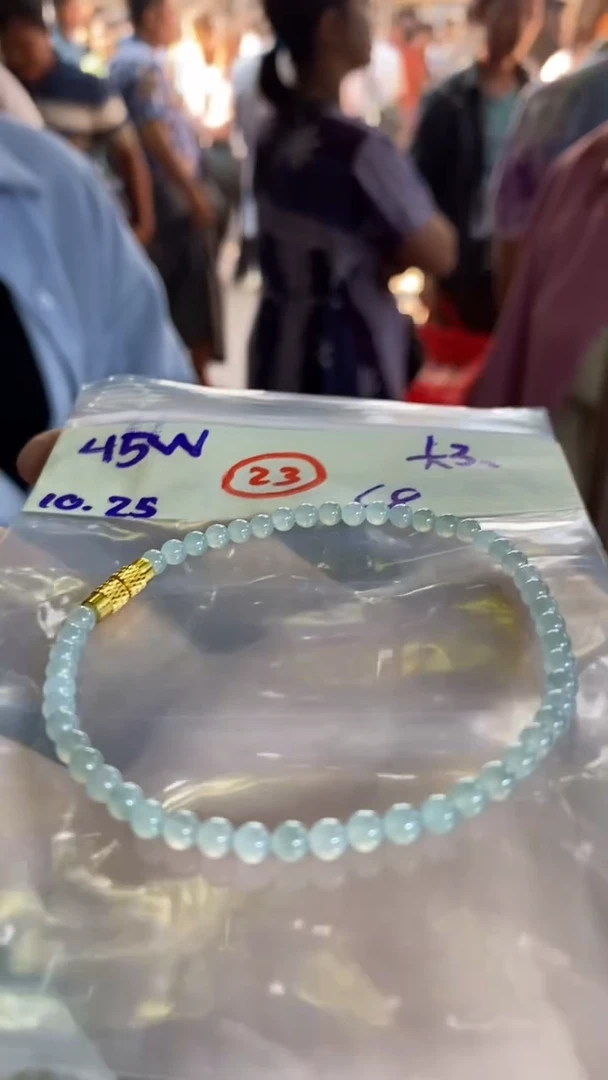 未镶嵌定制翡翠天然翡翠珠子多样性