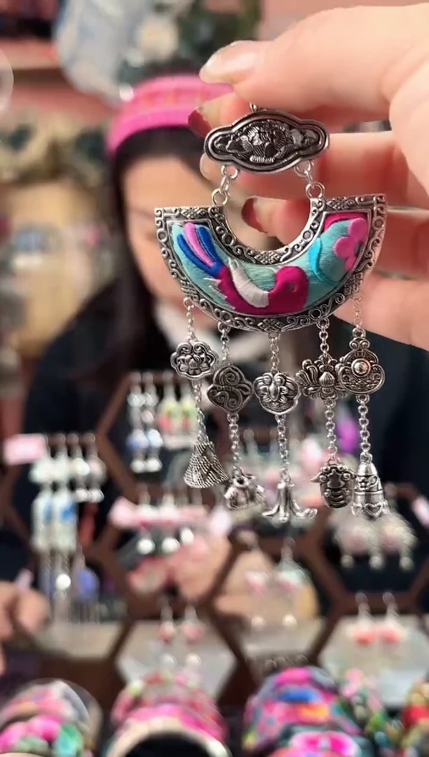 艺枝独绣手工饰品43