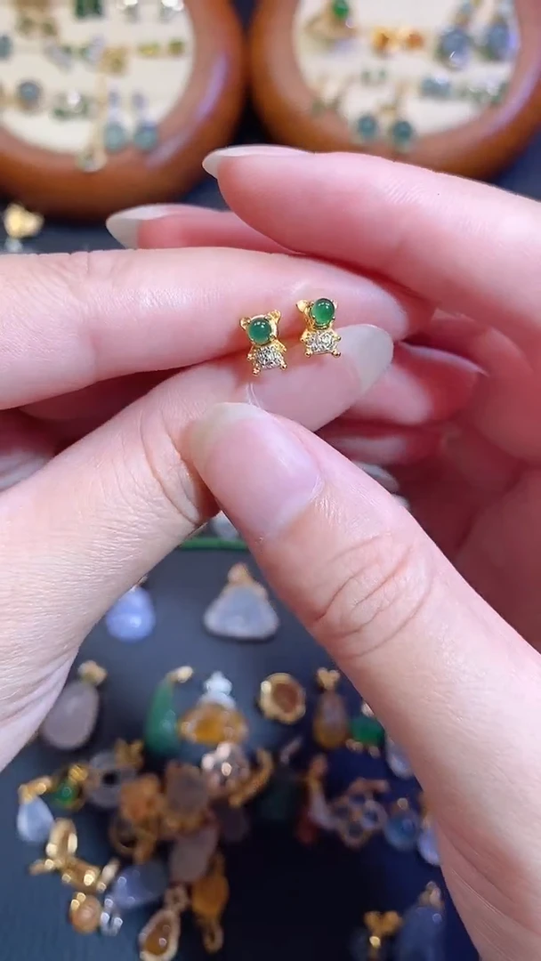 翡翠银S925镶嵌颈饰1111111111