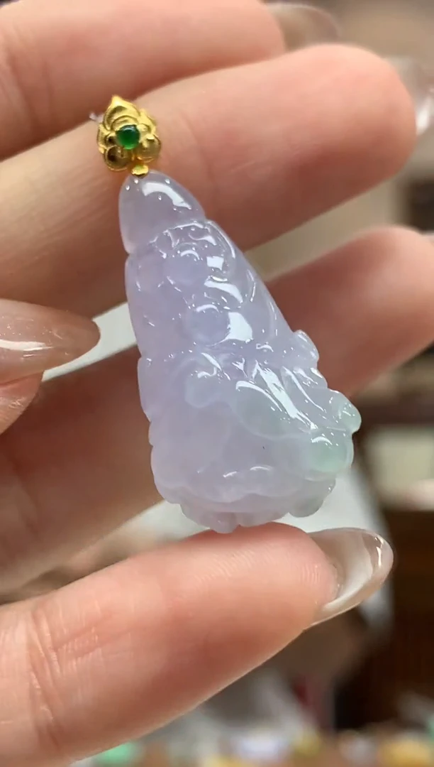 【闪购商品】翡翠吊坠(不含链)18K金镶嵌白菜