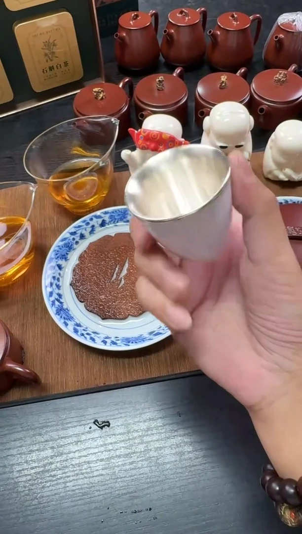 --瓷包银粉杯---