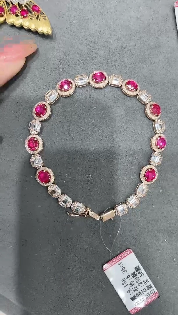 手链18K金镶嵌红宝石手链