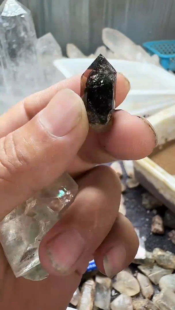 水晶珠宝半成品未镶嵌烟雨水晶
