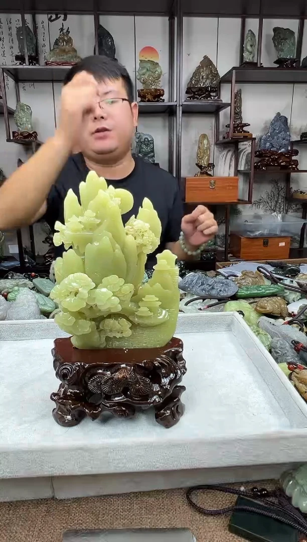 未镶嵌和田玉摆件1