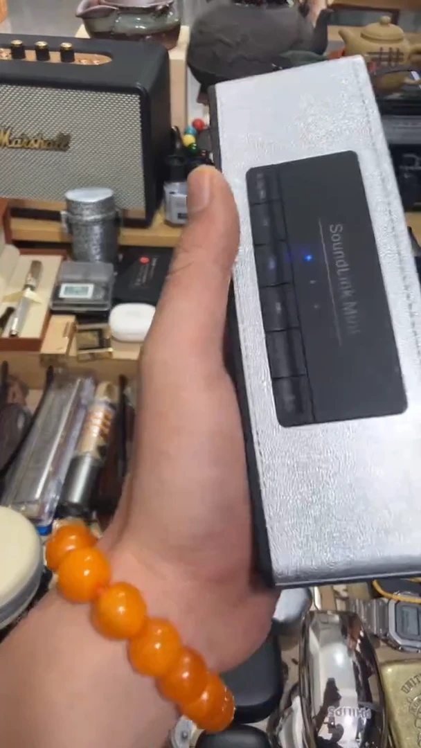 瓷片闪购商品  如图所示