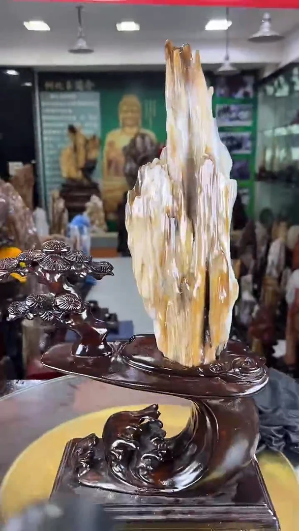 缅甸天然树化玉摆件