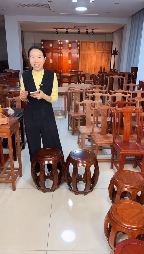 紫檀木类端景台英*胡桃木色大鼓凳高43,5