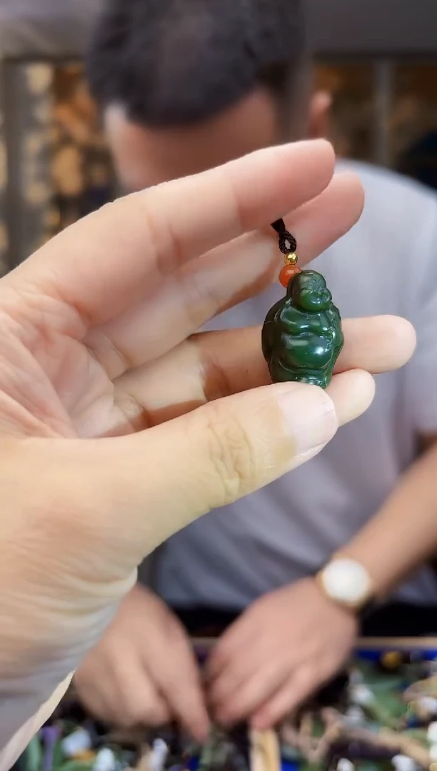 和田玉未镶嵌挂件拍一发一