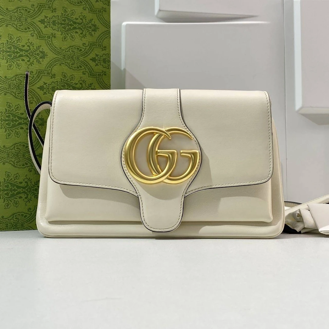 99新 GUCCI/古驰 小野专属 古驰白色斜挎包 THLC264