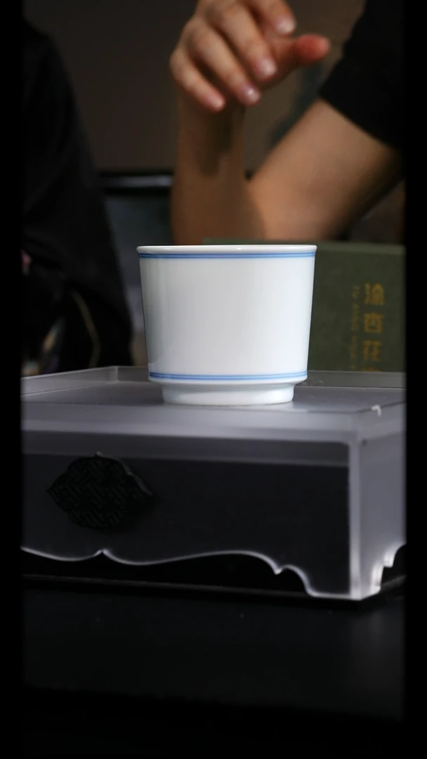 涂杏花丨白胎荣天杯