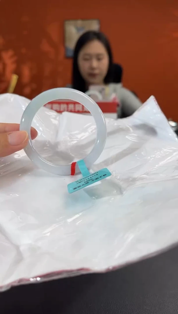 未镶嵌手镯翡翠14        圈口51.3