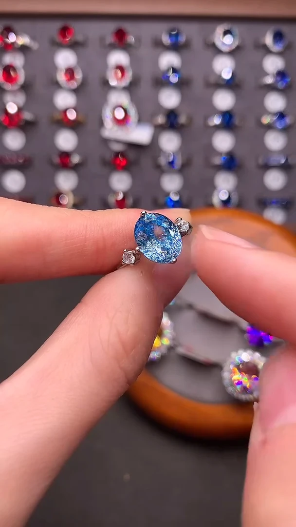 银S925镶嵌戒圈海蓝宝石·····