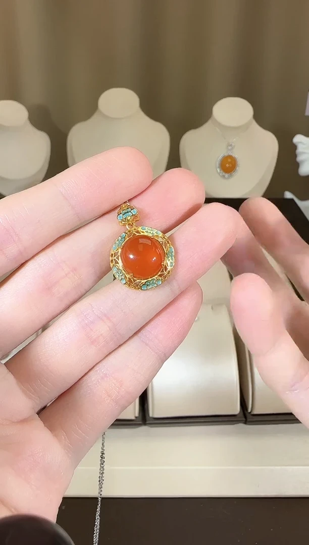 【闪购商品】南红玛瑙颈饰银S925镶嵌10mm