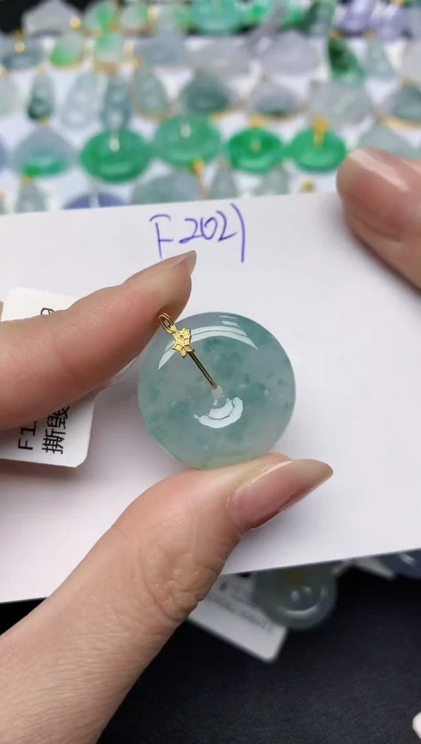 颈饰未镶嵌翡翠天然缅甸A货翡翠百元以上9元证书费自理