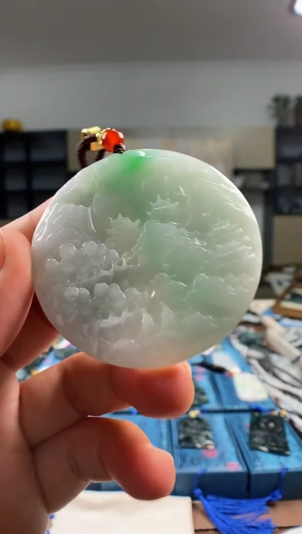 颈饰未镶嵌翡翠多样性发其一