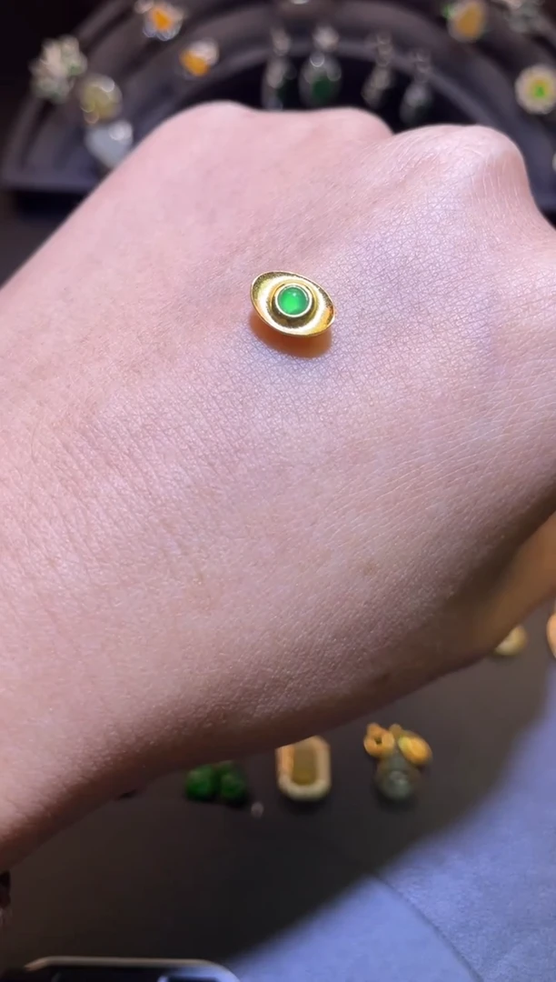 吊坠(不含链)银S925镶嵌翡翠1