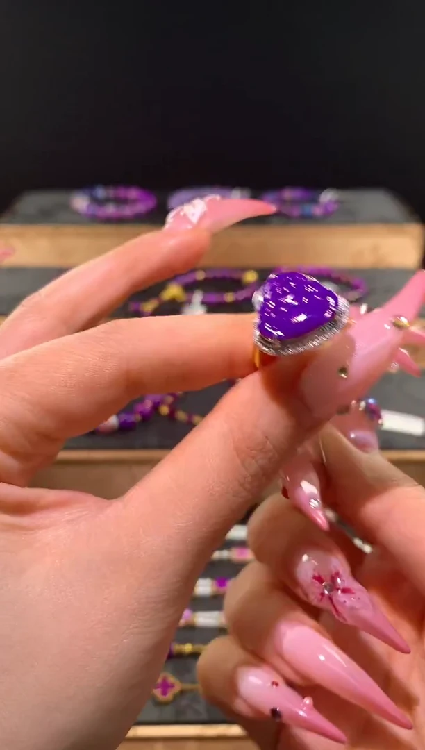 苏纪石（舒俱来）18K金镶嵌，戒指