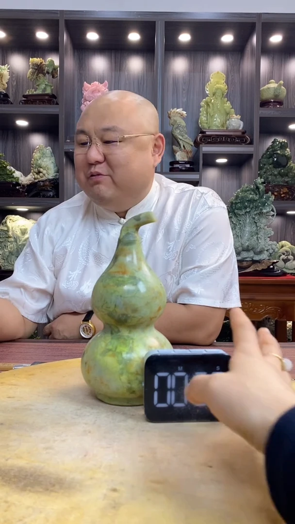 玉福* 玉岫岩料手工雕刻摆件居家装饰送礼一物一图