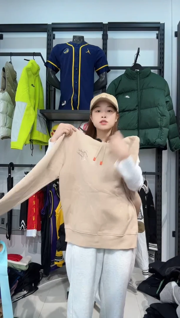 3394闪购编码 Nike/Jordan运动卫衣裤以直播间过款为准 尺码  m