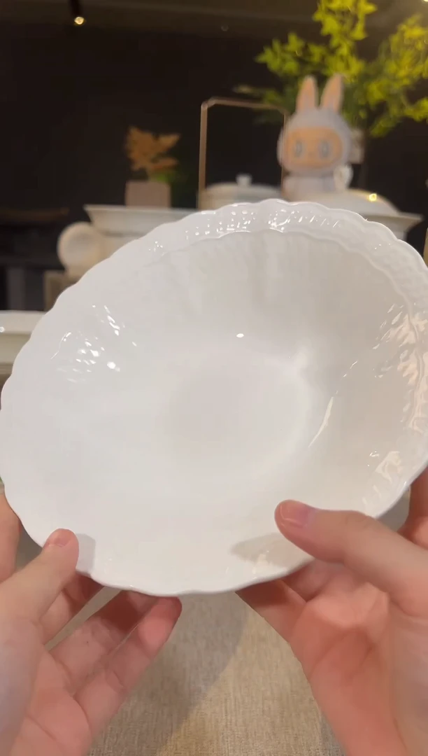 骨瓷8寸高温玉瓷·蕾丝花边反口碗