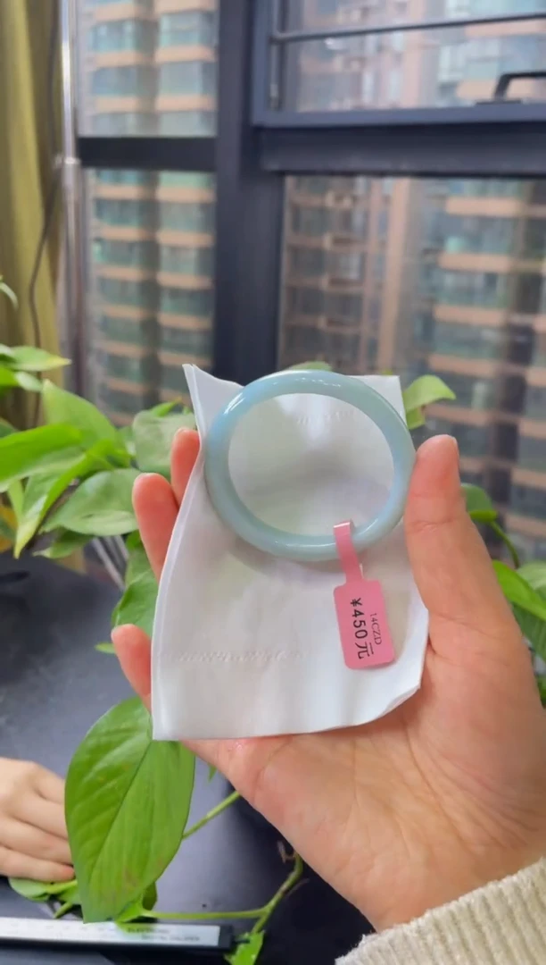 【闪购商品】翡翠手镯未镶嵌手镯07