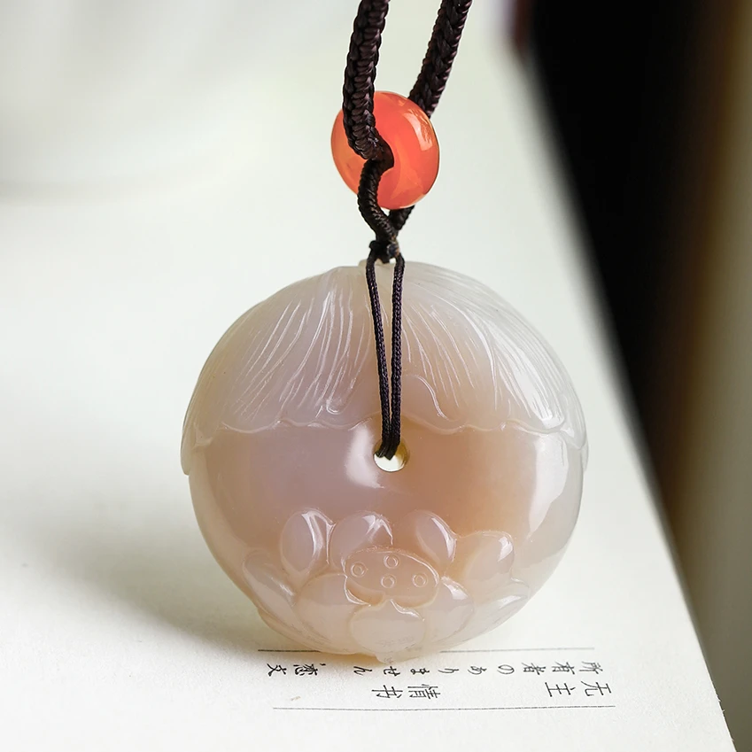 【孤品收藏】天然正宗和田玉俄料藕粉平安扣吊坠编绳项链女款玉坠