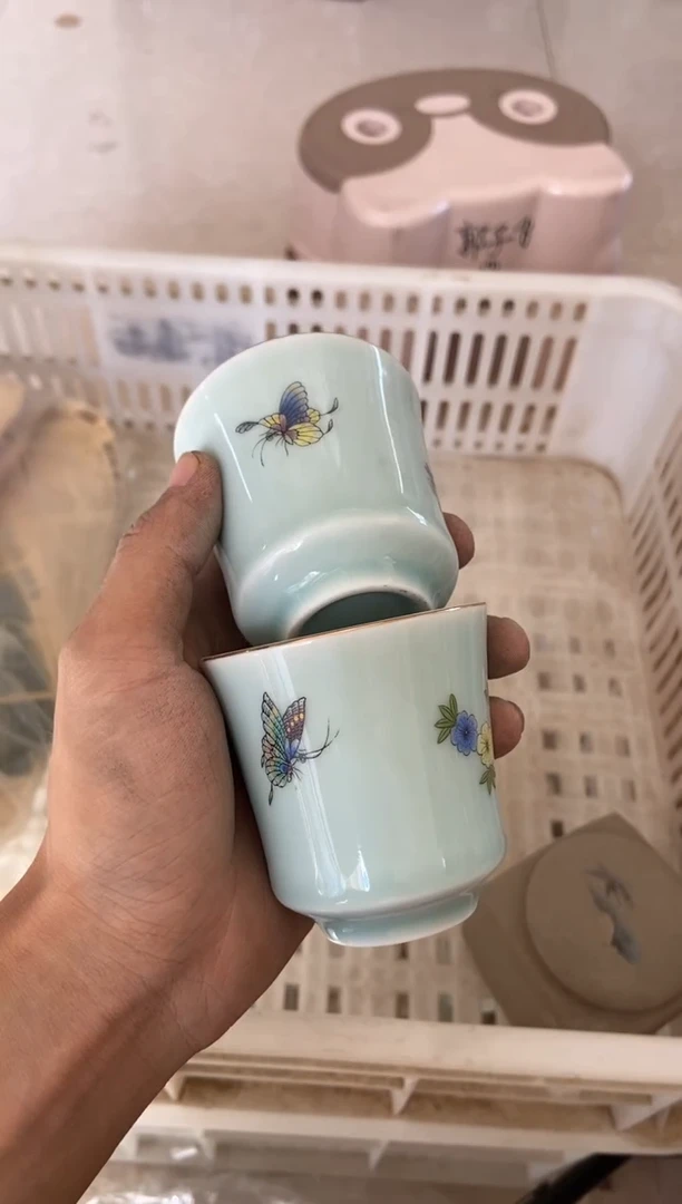 无运费险有瑕疵的摄影的产品有使用过的痕迹有点脏介意勿拍